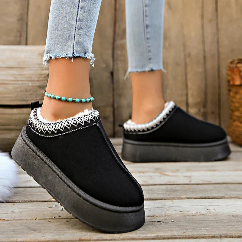 Chic Slippers - Immergiti nel Puro Comfort